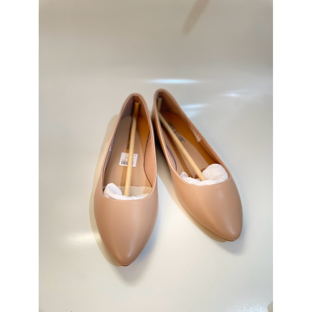 [NEW] Lower East Side Womens Cami Point Flat - Nude