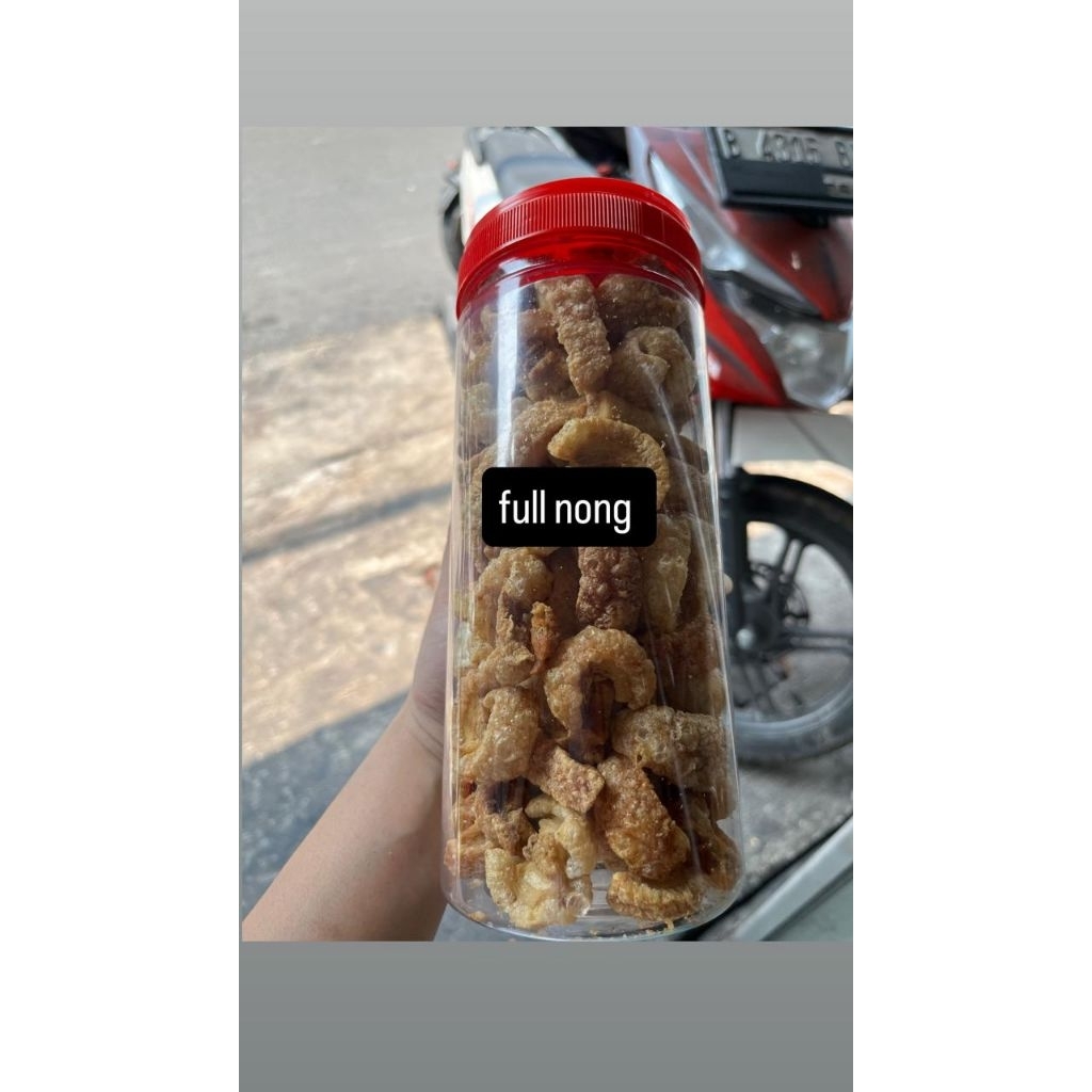 

KERUPUK KULIT BABI CU JIU CA FULL NONG / FULL LEMAK