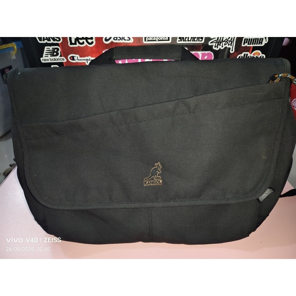 Tas Selempang Massanger Kangol ORI Preloved