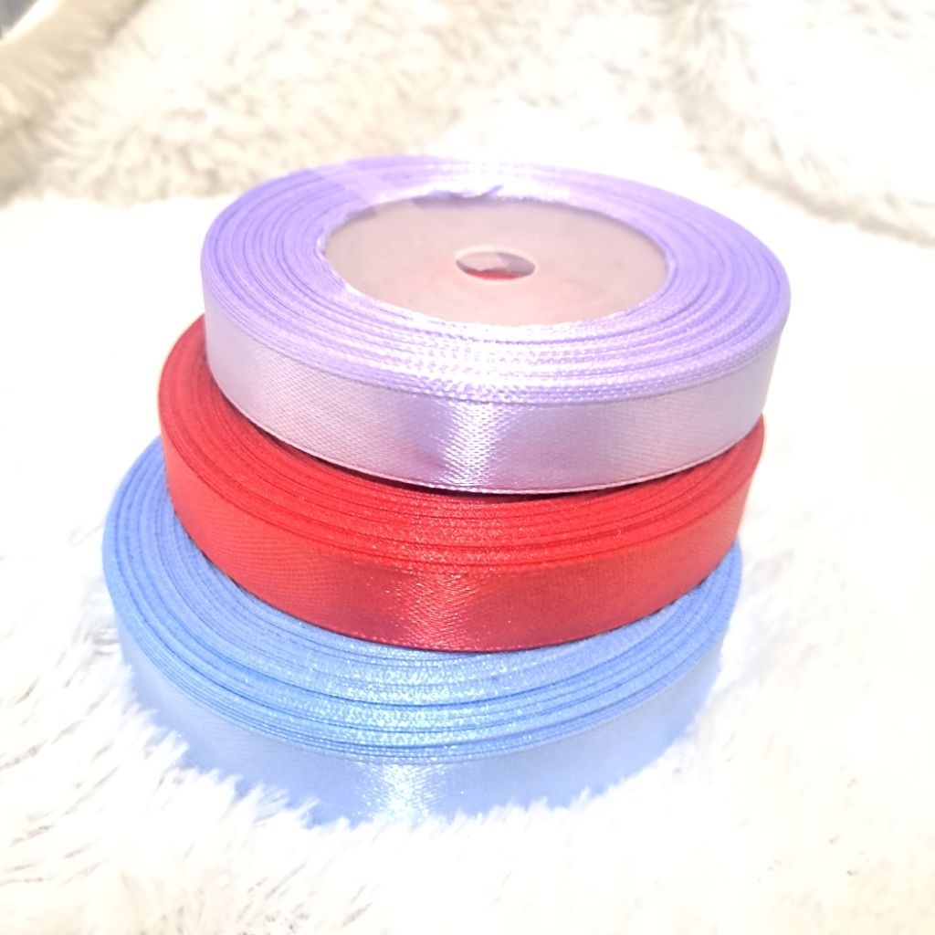 

Pita Satin 1/2 Inch atau 1.25 cm Meteran (harga per 1 meter)