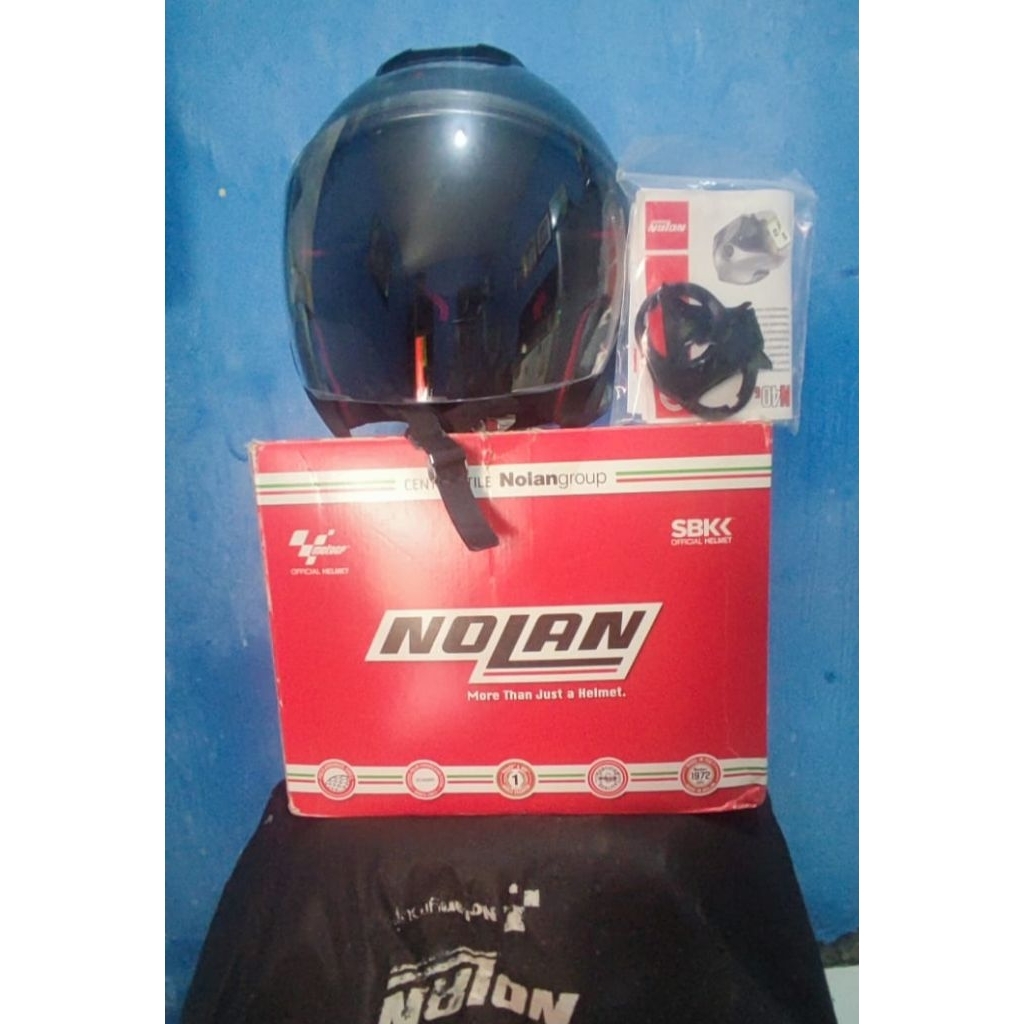 Helm Nolan N 40