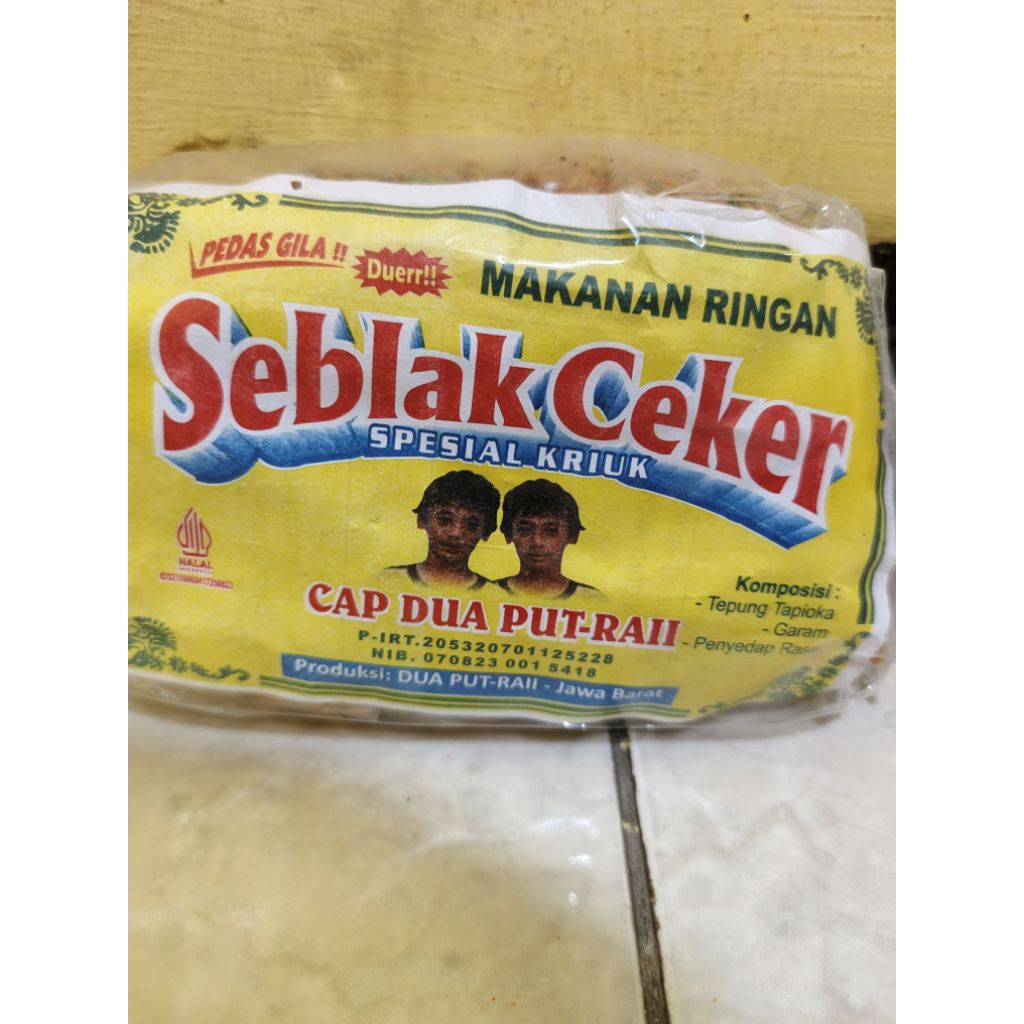 

makanan ringan cap seblak ceker (1pack isi 20pcs)