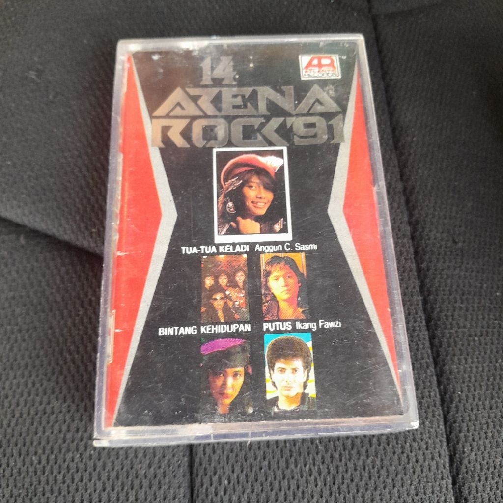 kaset 14 arena rock 91 (anggun,gito rollies,achmad albar)