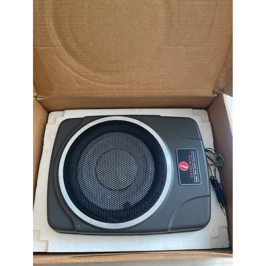 subwofer merek intersys ISW-100 ukuran 8inch