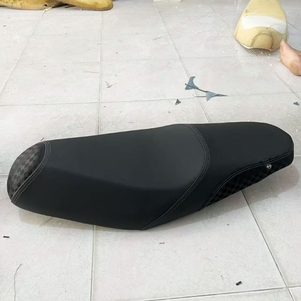 Kulit Sarung Jok Xeon GT Modifikasi Carbon