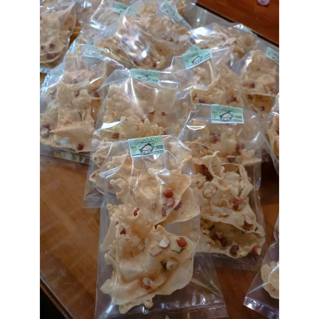 

Nyonya Peyek - Peyek Kacang Tanah