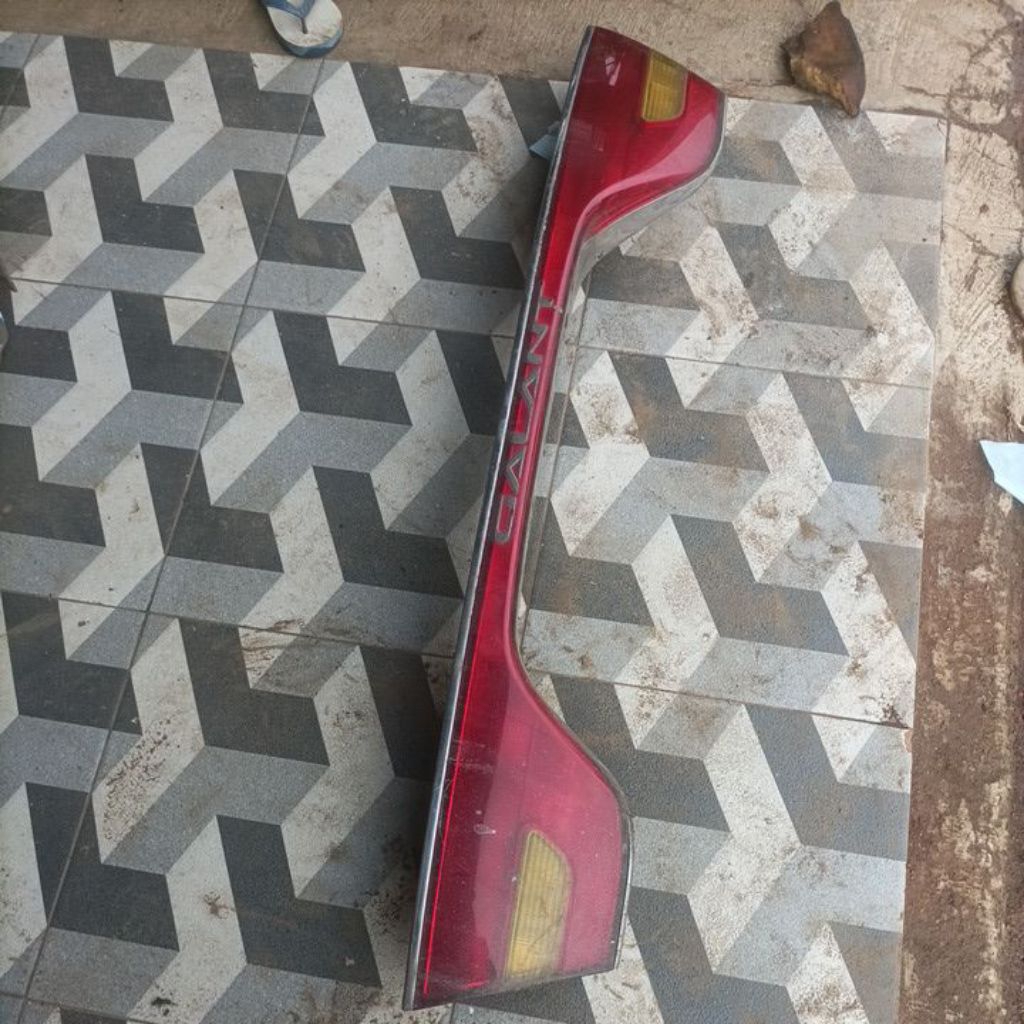 garnis bagasi mitsubishi galant lele