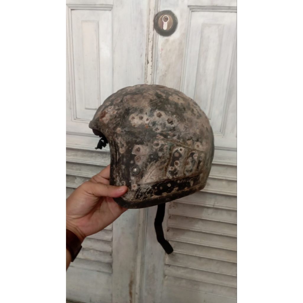 helm robot fiber jadul