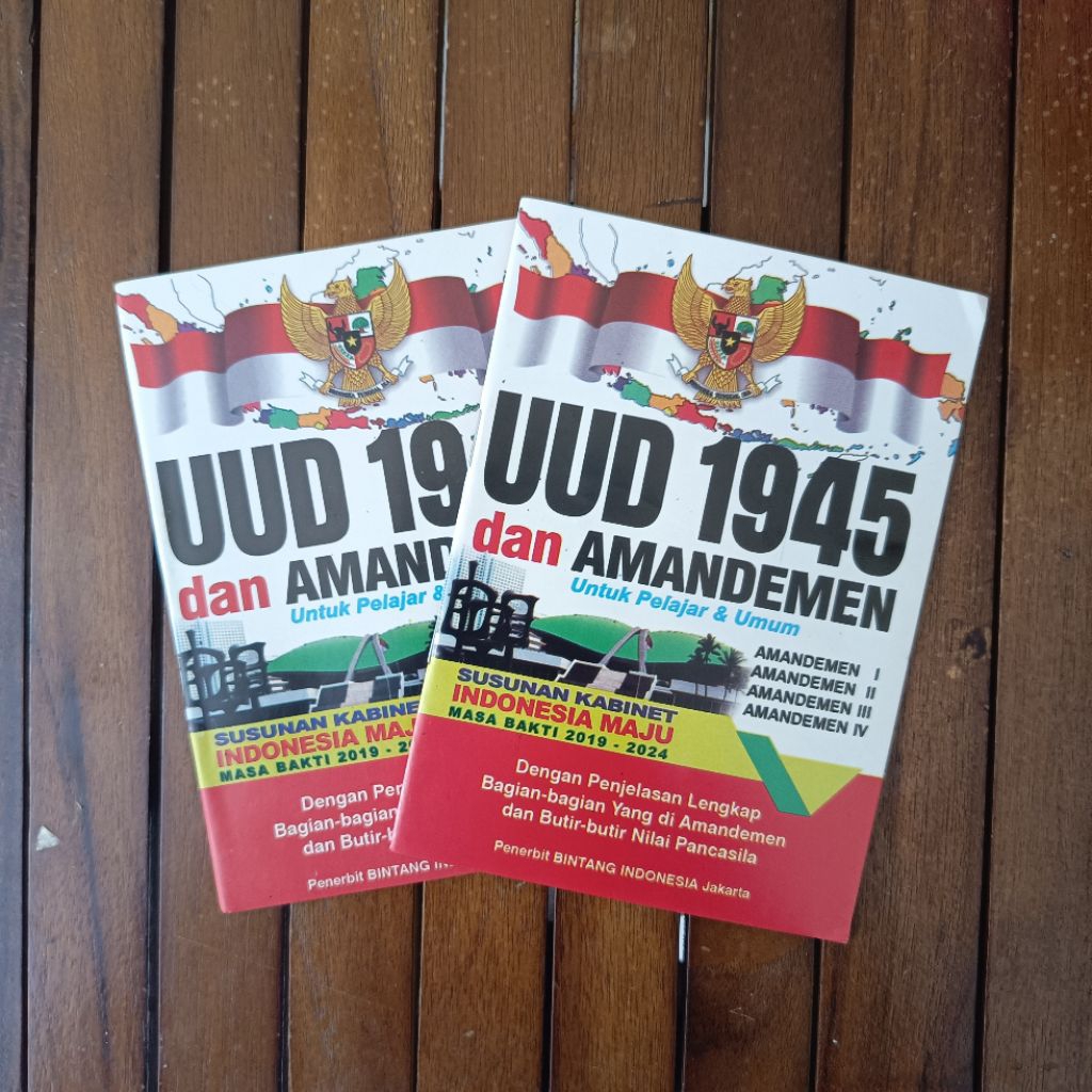 Buku Saku UUD 1945 dan Amanden