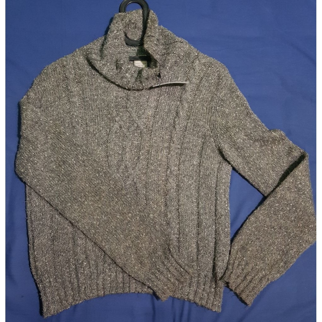 Preloved Sweater_Benetton