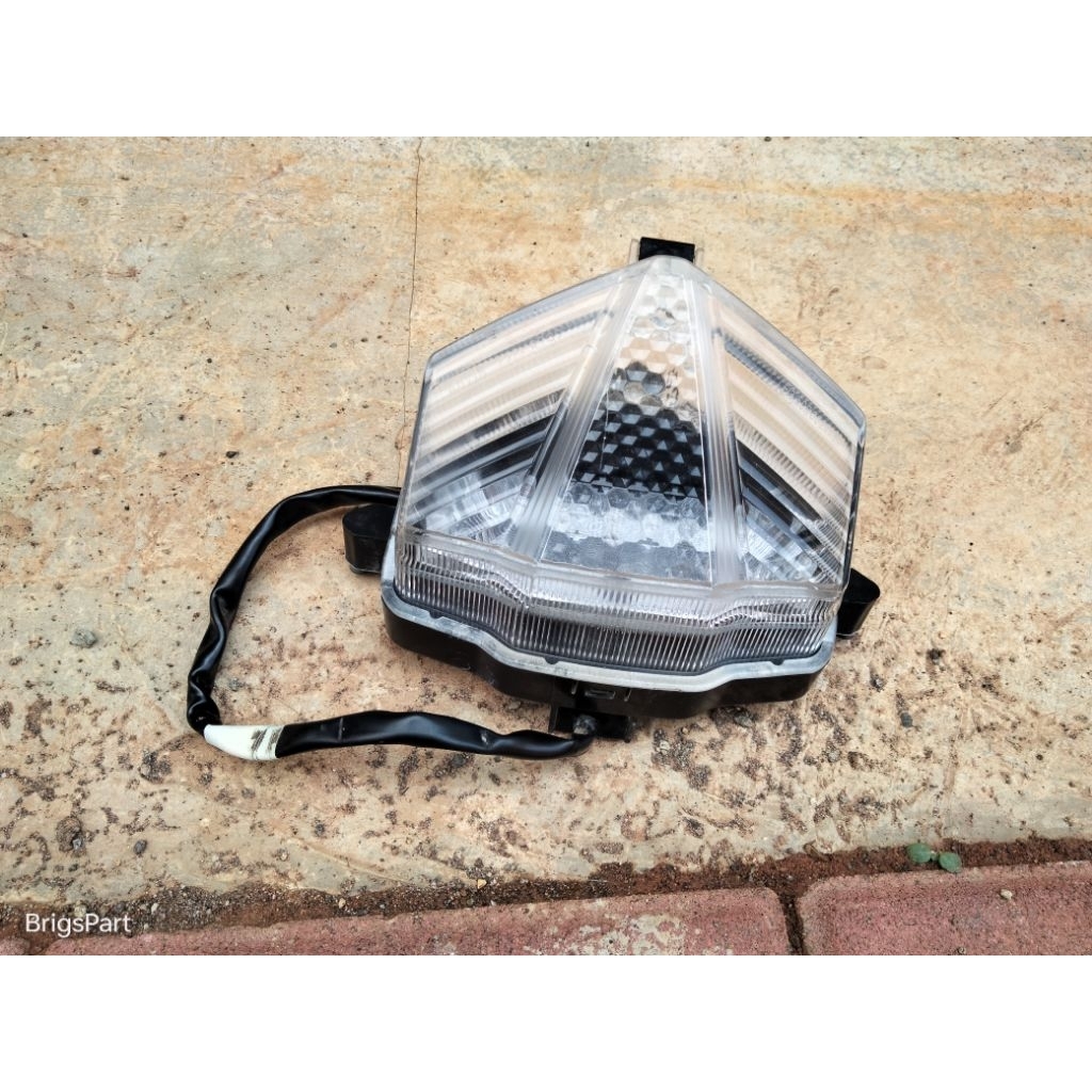 stoplamp reflektor lampu belakang honda cbr150r cbr 150r led facelift K45G original