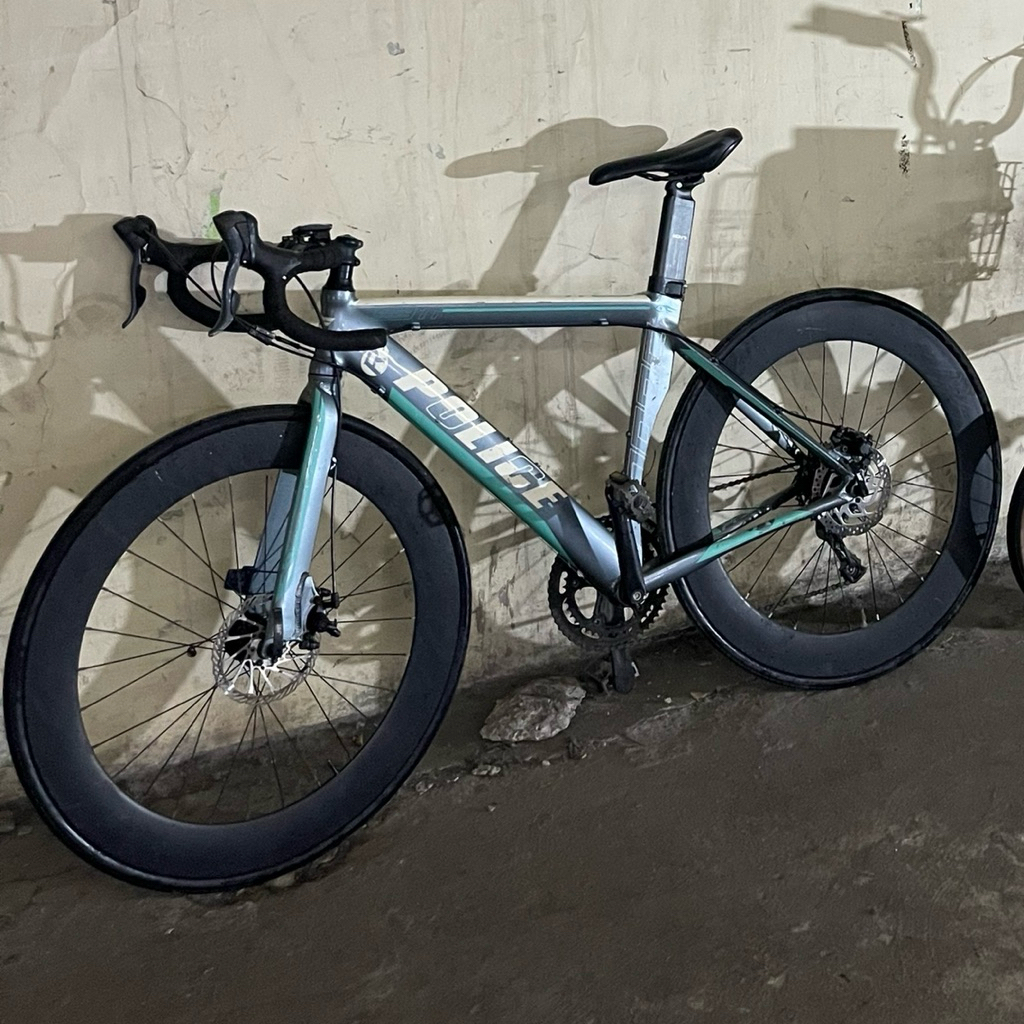 sepeda roadbike aerobike element police 911