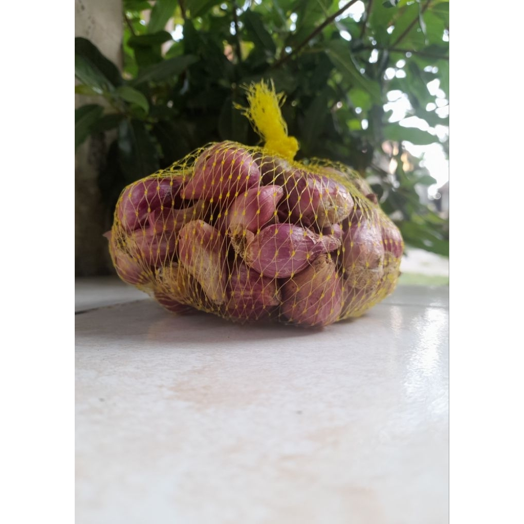 

Bawang Merah(kirim bersih) 250gr Segar Asli Pilihan Kualitas Unggul Untuk Masakan Harian Stok Banyak