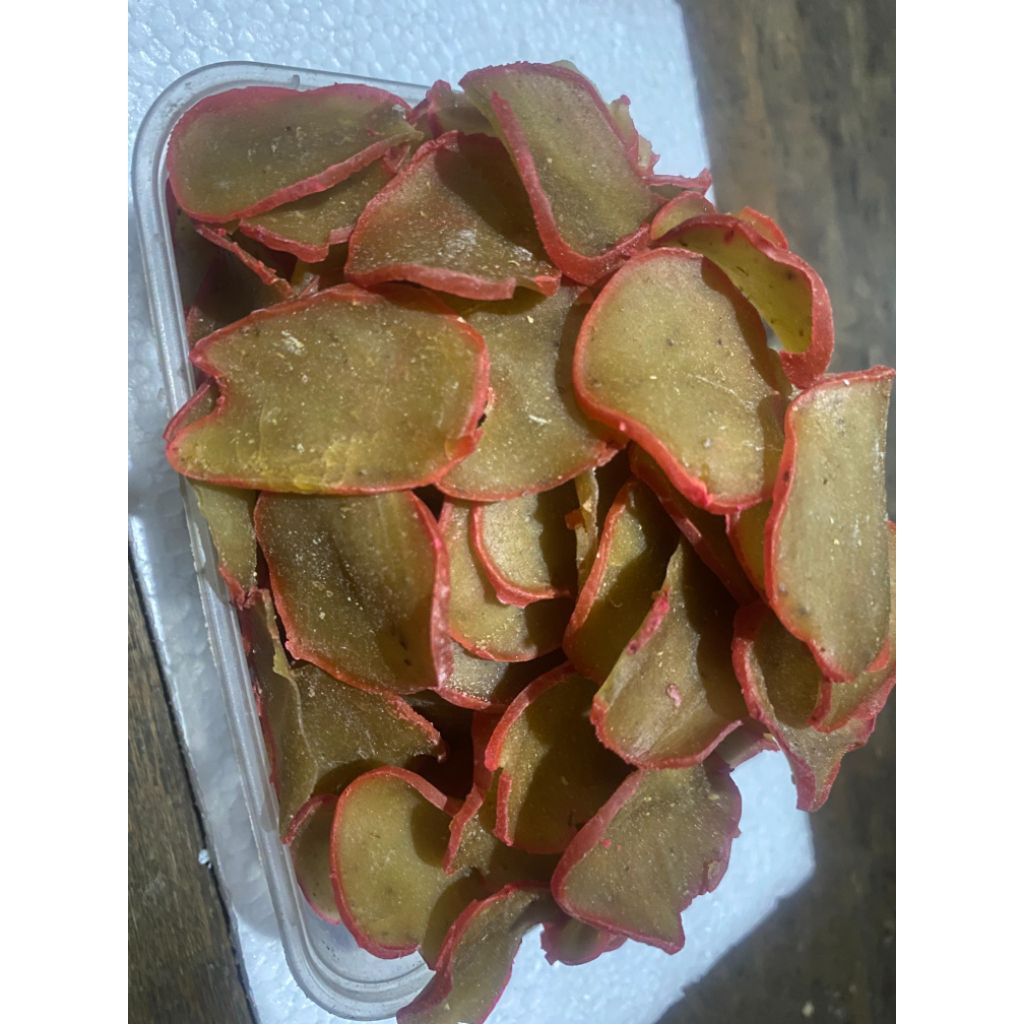 

kerupuk mentah renyah dan enak.