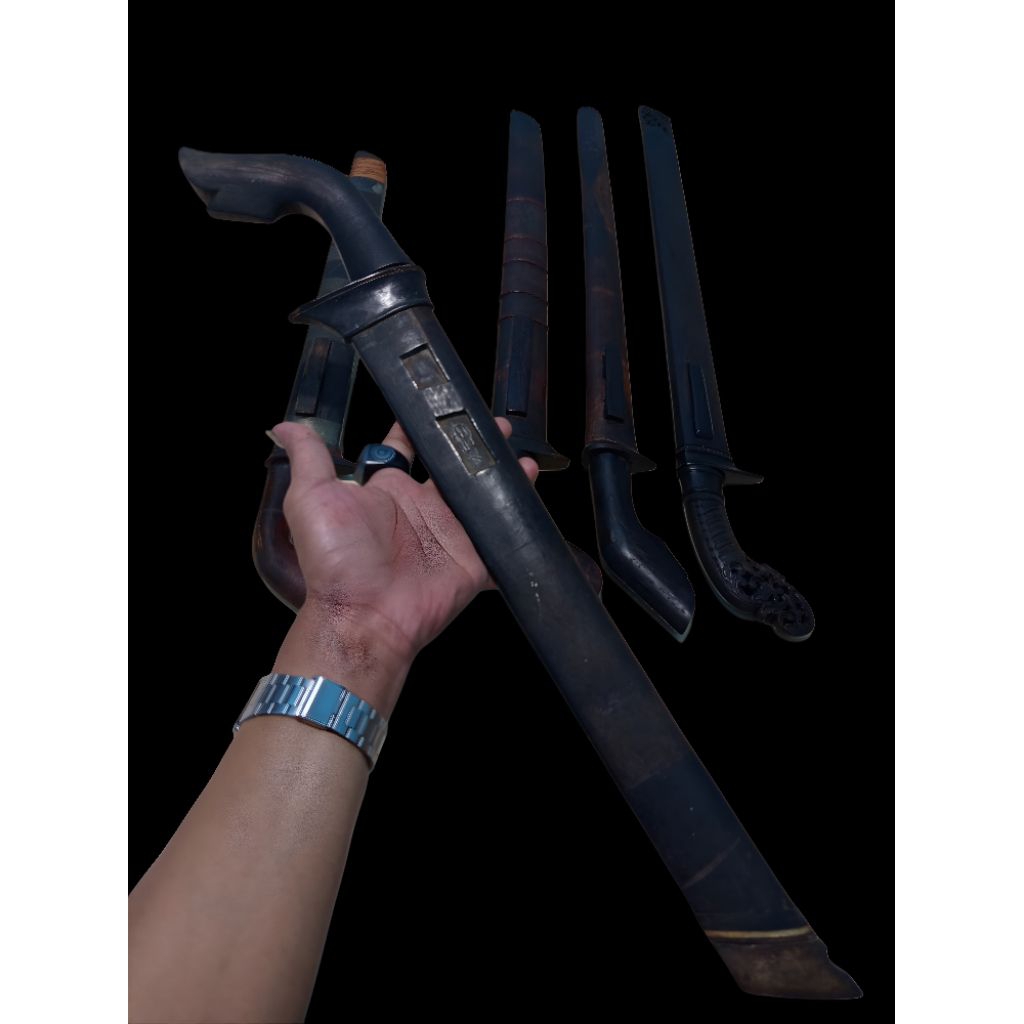 Pusaka Kasepuhan Cirebon - Golok Paut Sintung - Pedang Sabet - Pedang Sepuh