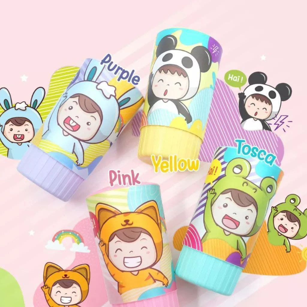 celengan anak  karakter bahan plastik