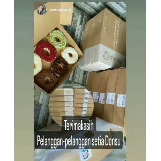 

JCo Donuts / Donatsusu Donsu 1 Lusin isi 12pcs Random Siap Kirim Instant Same day Cimahi Bandung JABODETABEK JNE YES