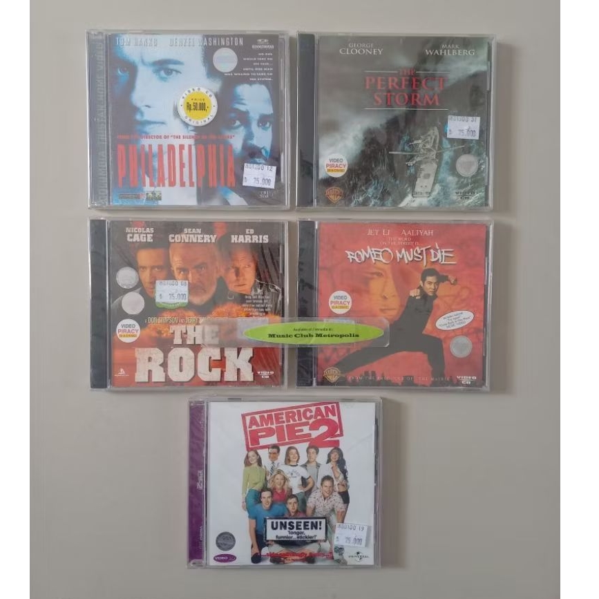 VCD FILM PHILADELPHIA/THE PERPECT STROM/THE ROCK/ROMEO MUSTDIE/AMERICAN PIE 2