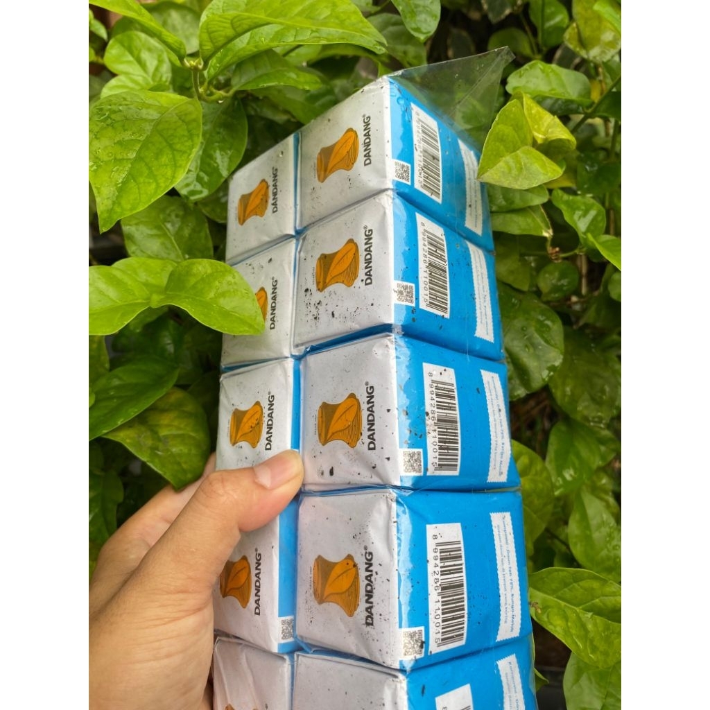 

Dandang Biru 40gr isi 10 pcs exp 2027( Teh tubruk dandang biru)