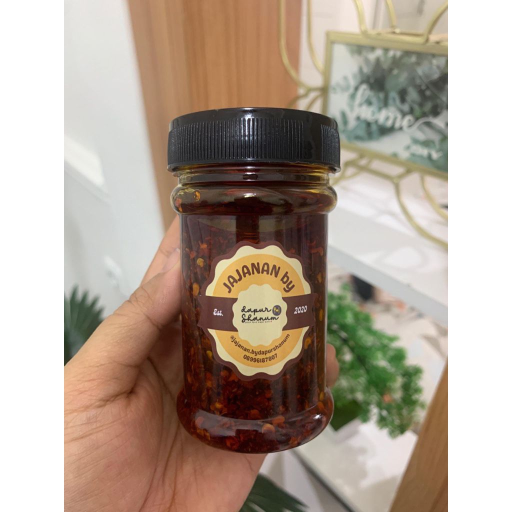 

Chili Oil by Dapur Shanum