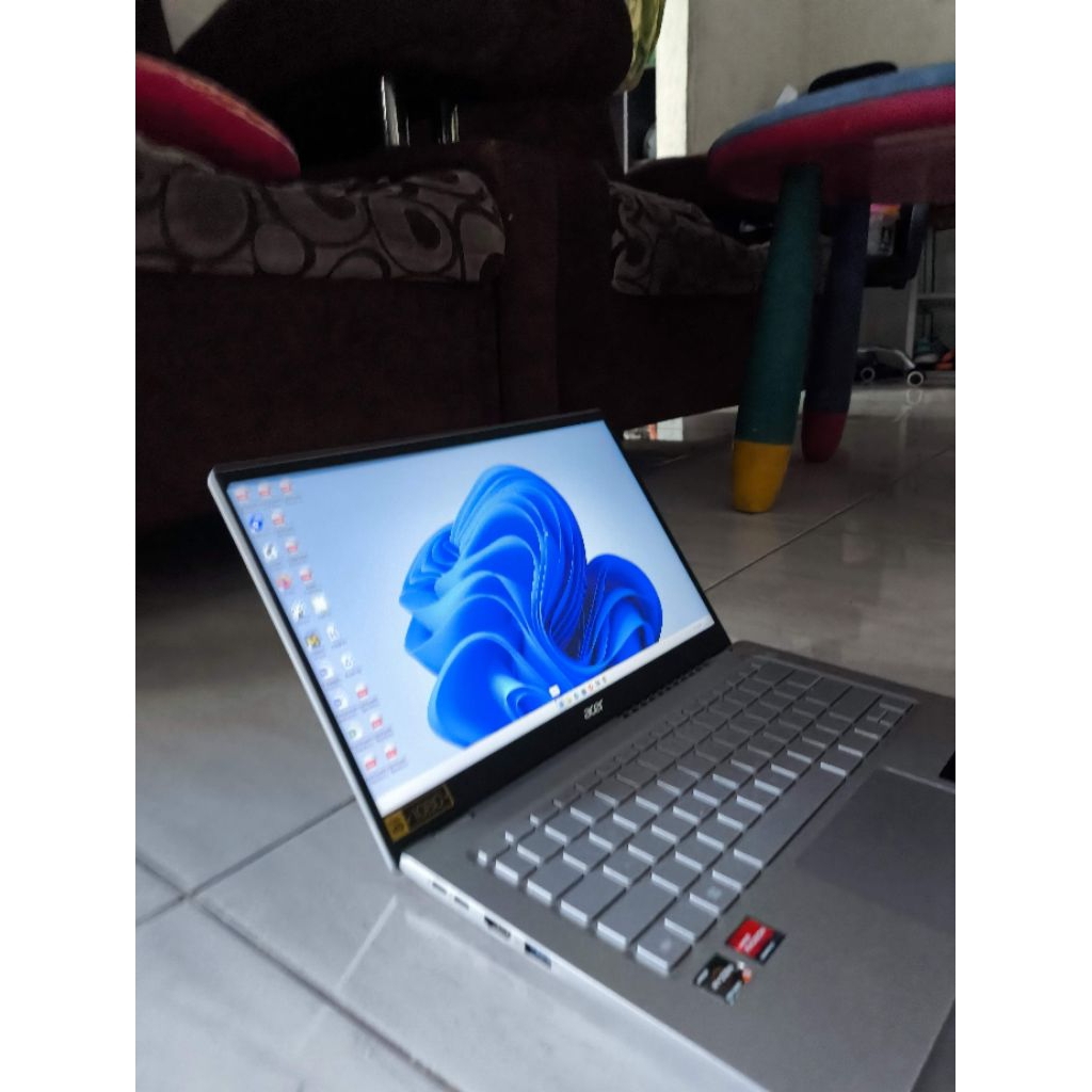 Laptop Acer Swift Go 14 Ryzen 5 7530U