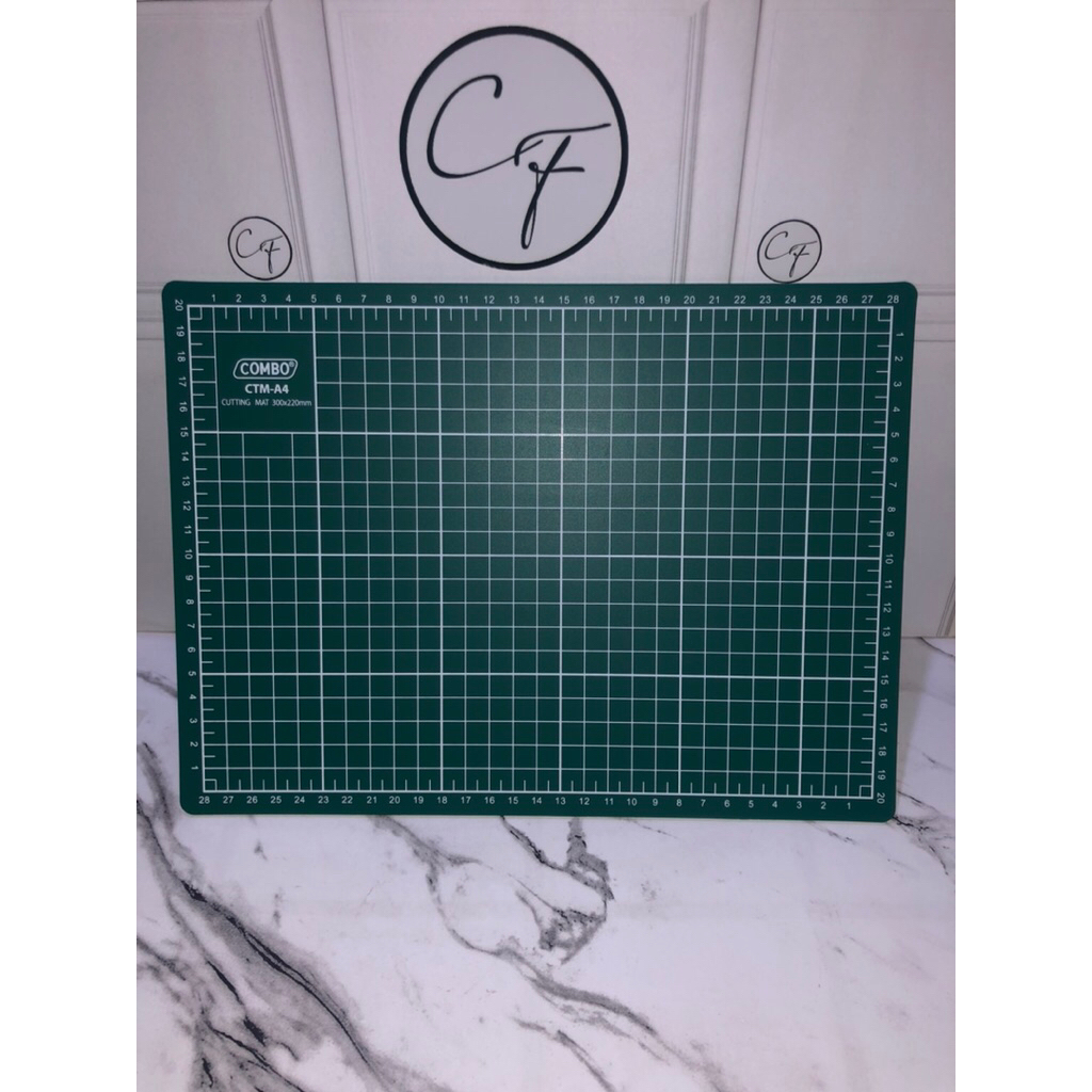 

Cutting Mat CTM A4 Combo / Alas Tatakan Potong Kertas A4 Combo