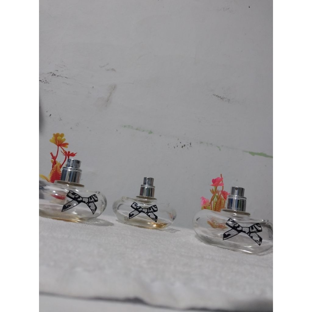 Botol unik botol bekas kosong parfum