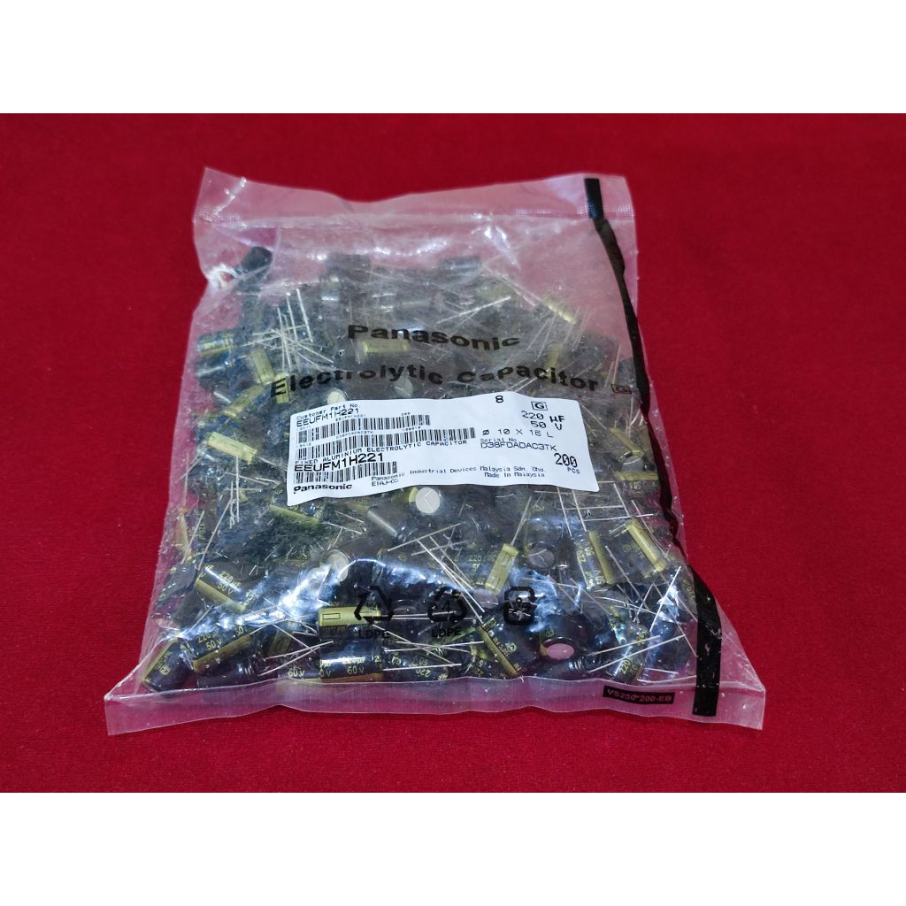 Panasonic FM 220uF 50V Very Low Impedance Electrolytic Capacitor 105 C