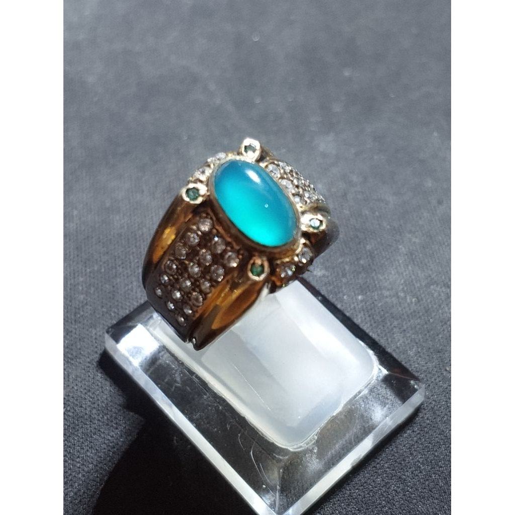 bacan kaca murah giwang minion perak