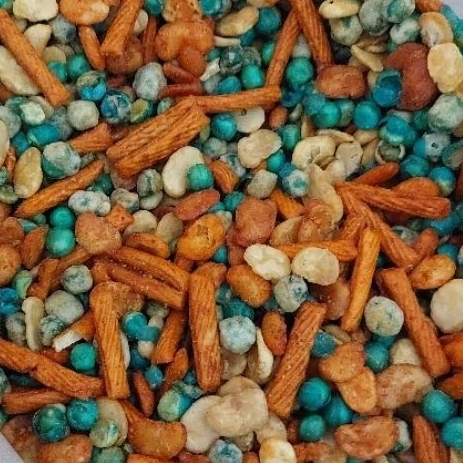 

Kacang Mix