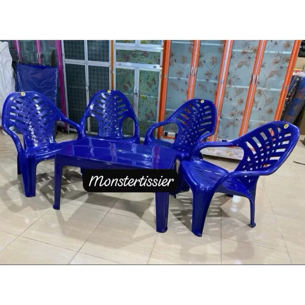 KARGO Kursi Plastik Santai GM 1SET (2Kursi+1MejaPanjang), (4Kursi+1MejaPanjang)