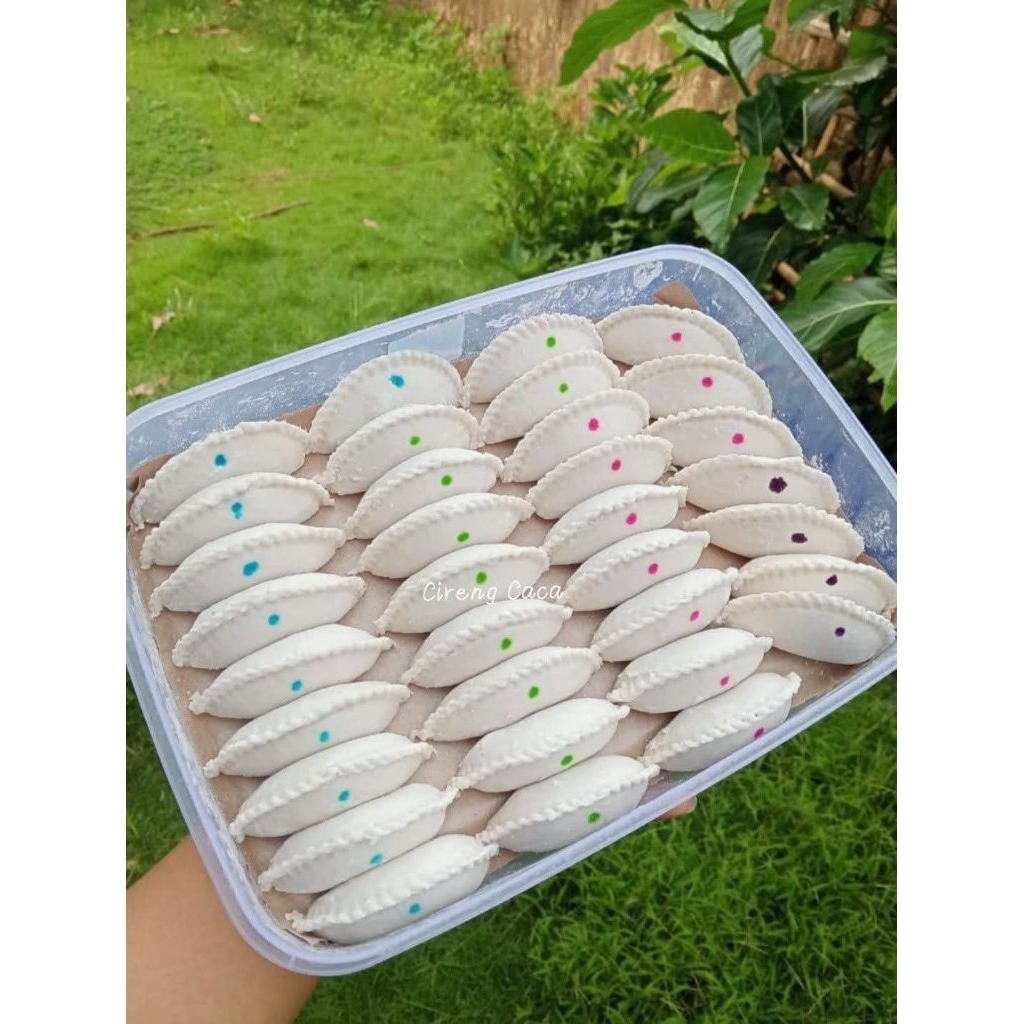 

CIRENG CACA ISI 12 BIJI