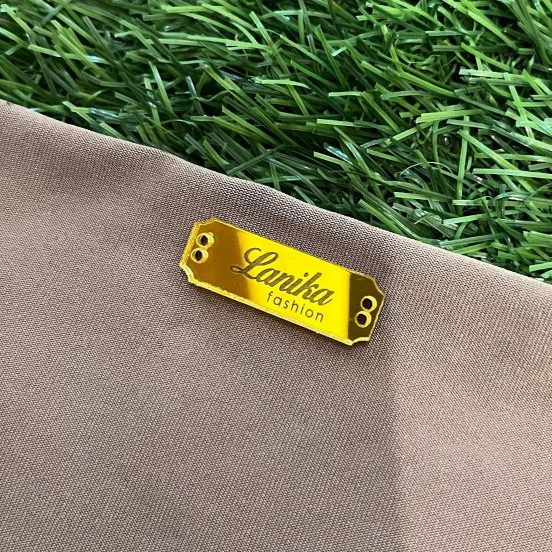

Label Akrilik Custome Nama Logo – Label Hijab Baju Gamis Tas mukena Gold Silver Rosegold