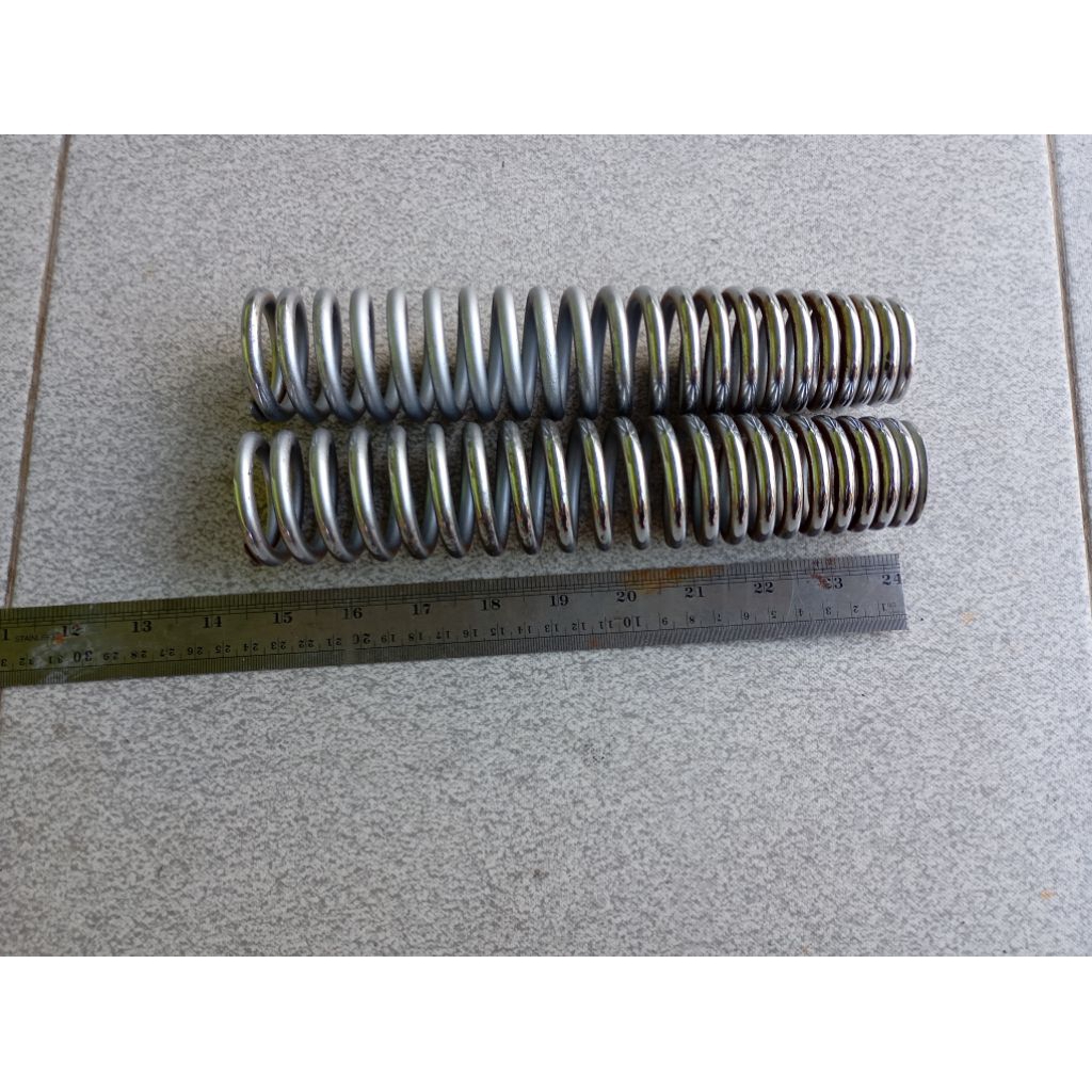 PER SHOCK BELAKANG SUJUKI SHOGUN 125 LAMA