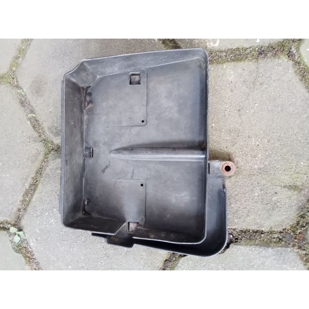 bagasi toolkit Honda Astrea 800 second