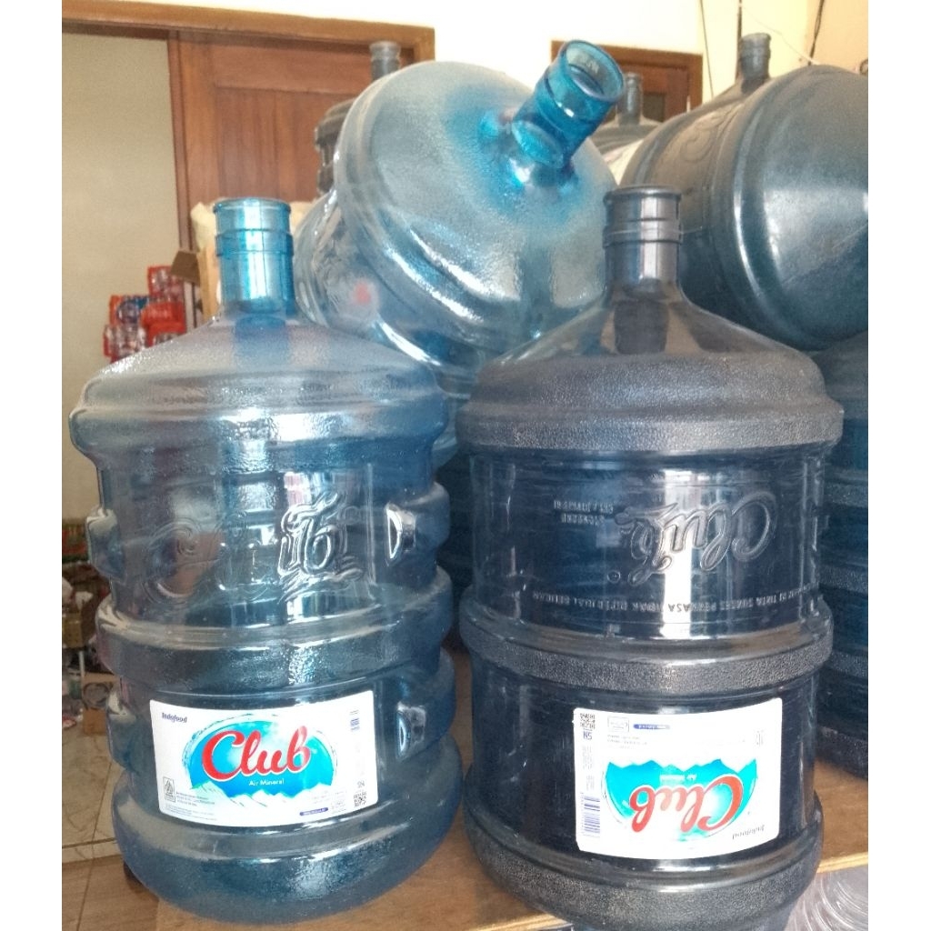 

Galon kosong Club 19 liter