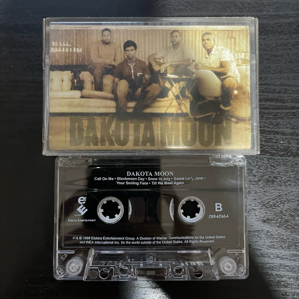 Kaset pita - Dakota Moon