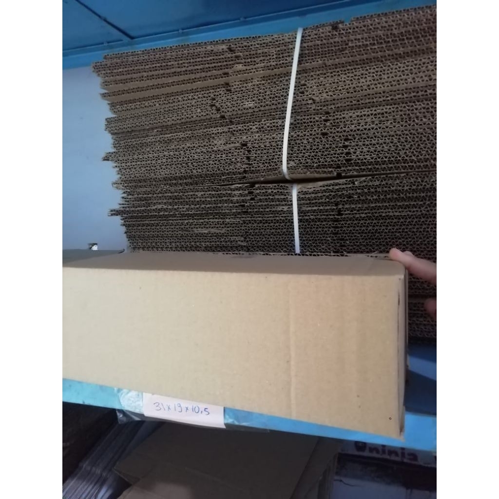 

DUS PACKING uk 31x19x10,5 Baru(box sepatu TERMURAH-kardus-box)