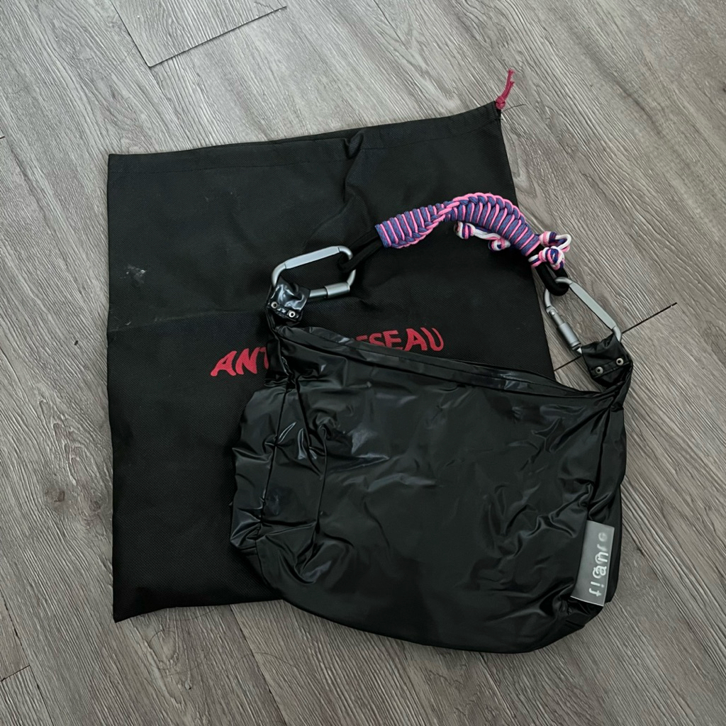 Preloved - Antidote Reseau Bag