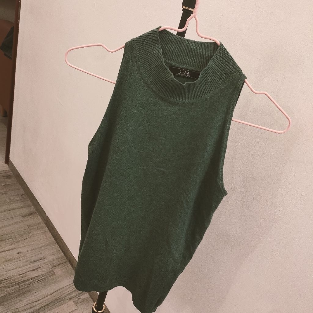 LATTE | PRELOVED knit halus IORA