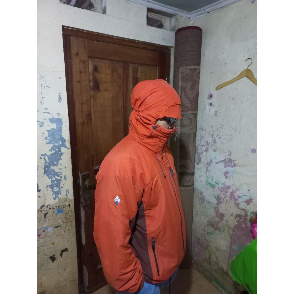Montbell thinsulated parka jacket