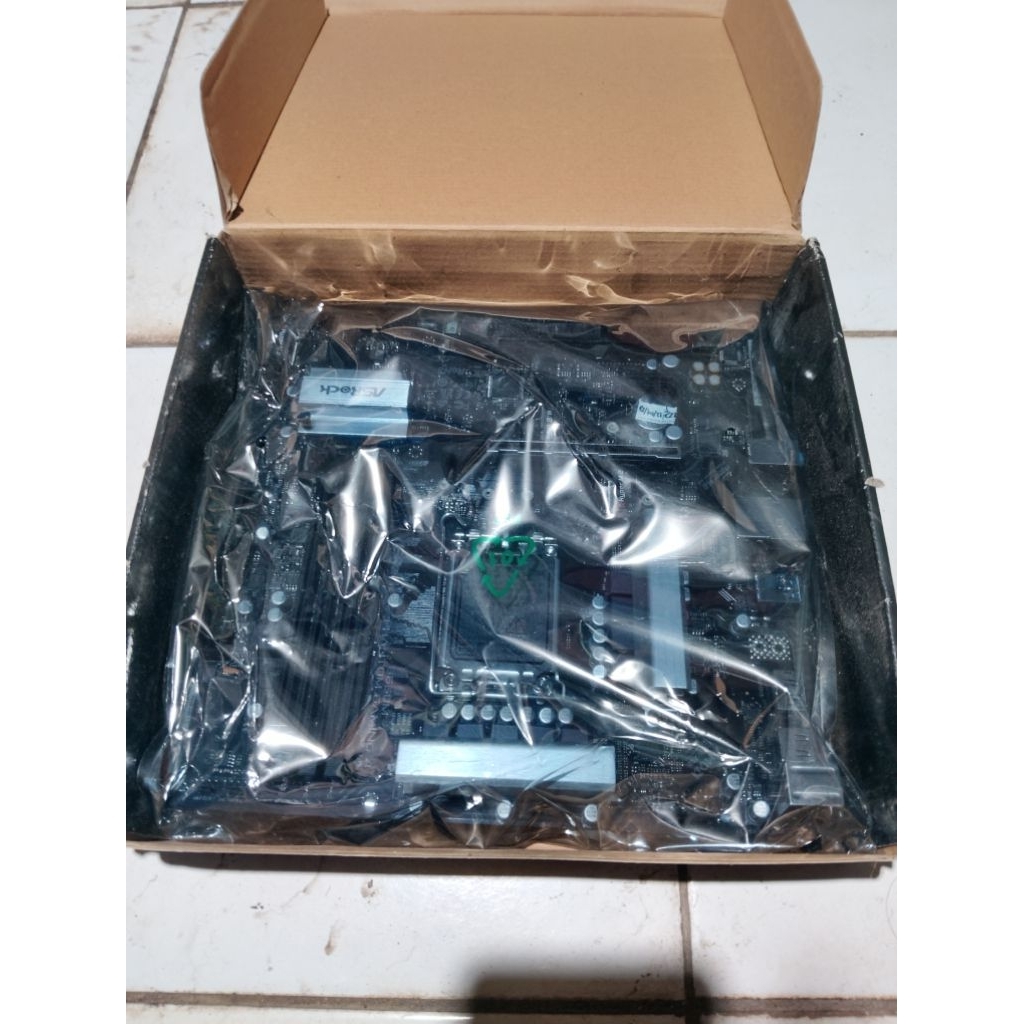 Motherboard ASROCK B660M Phantom Gaming 4 Bekas | Intel LGA1700 Gen 12 13 | mATX | Siap Pakai