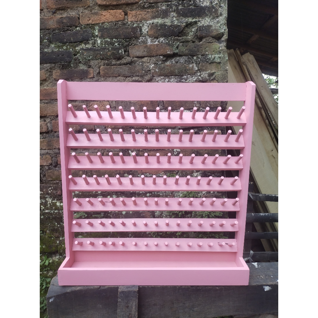 Rak benang jahit pink/ Tempat penyimpanan 105 benang / Rak benang dinding