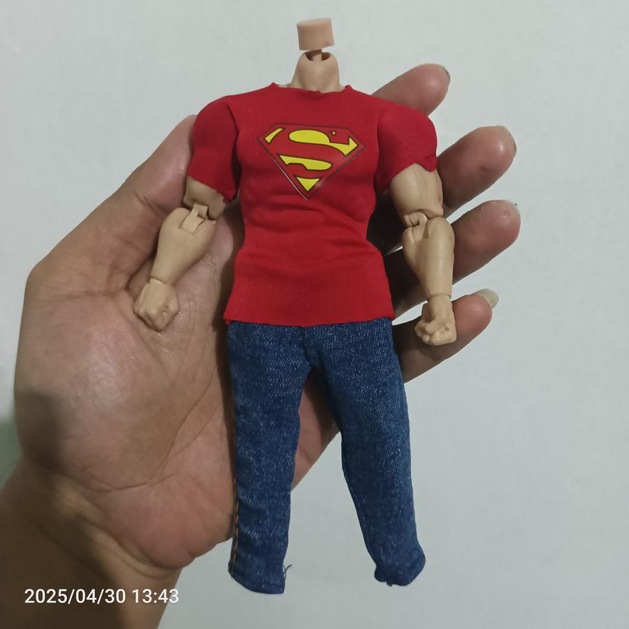Set kaos Dan celana Superman untuk figure kitbash Action Figure Muff Toys ADAM Romankey Vtoys Damtoy