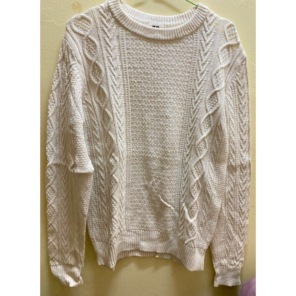 rajut kepang uniqlo sweater blouse