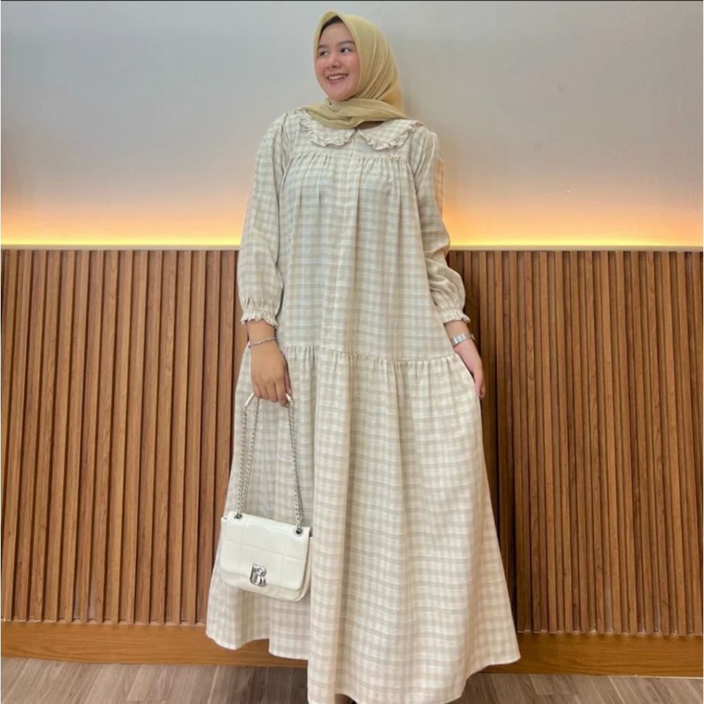 MARRIA Midi Dress by OKEDASHOP