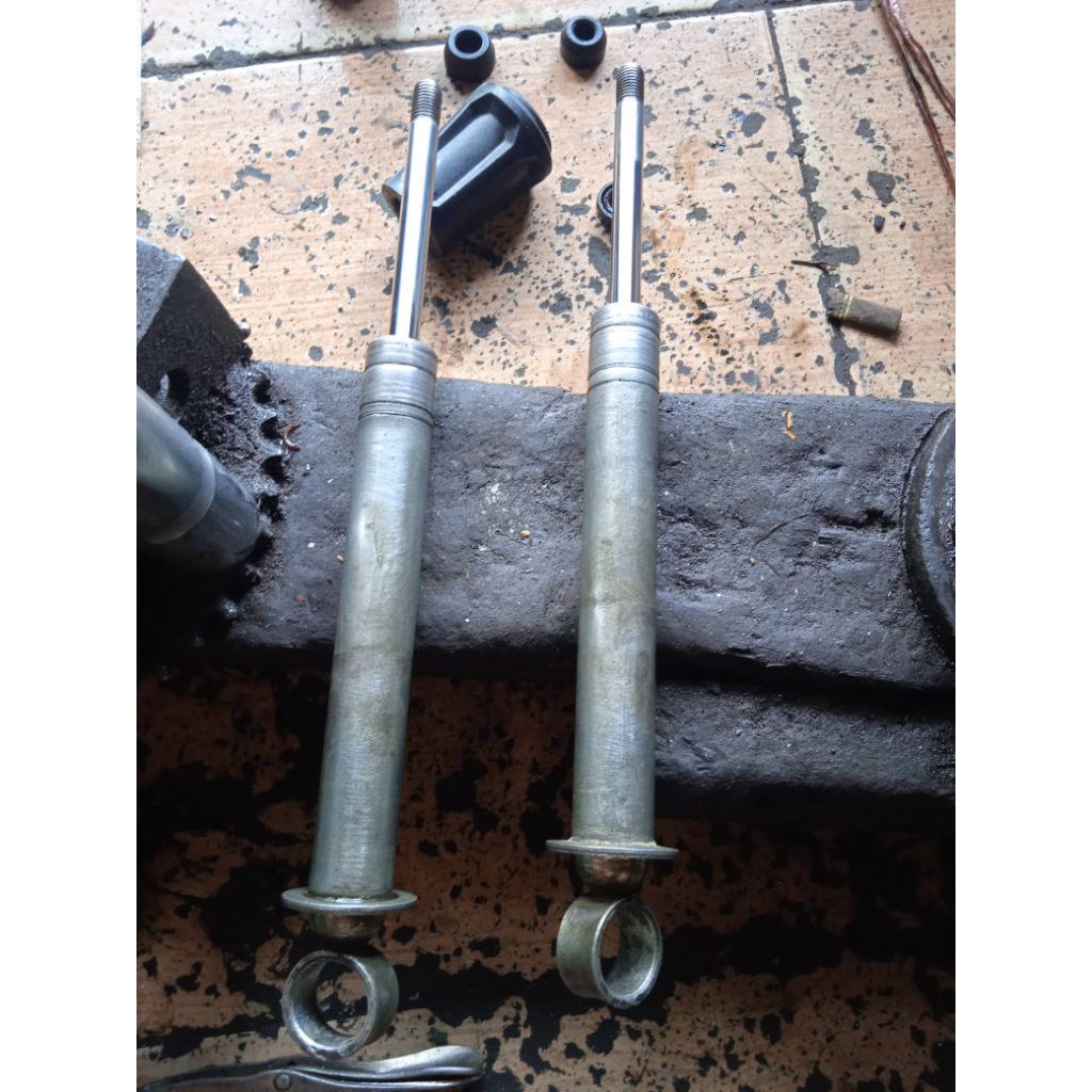 hidrolis shock bekas original beat karbu, scopi karbu, vario karbu+techno