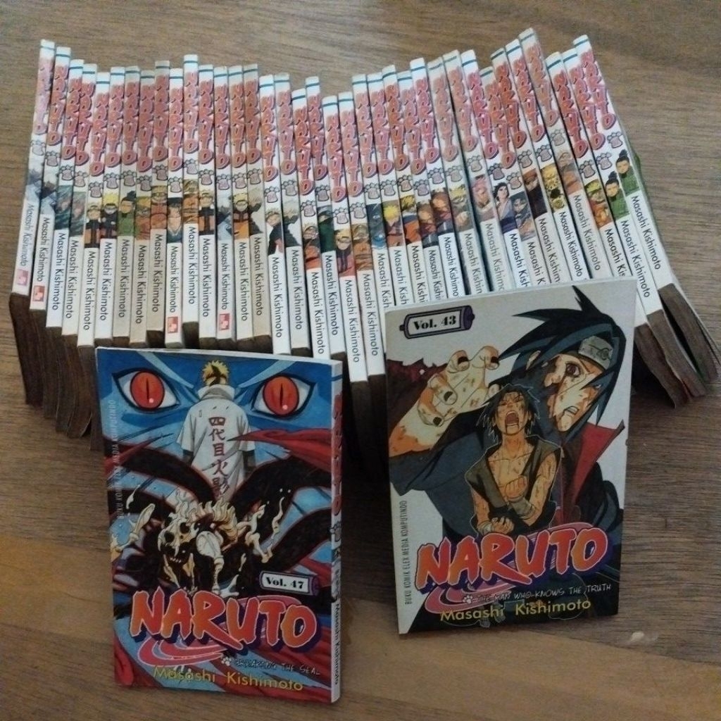 Komik Naruto bekas cabutan