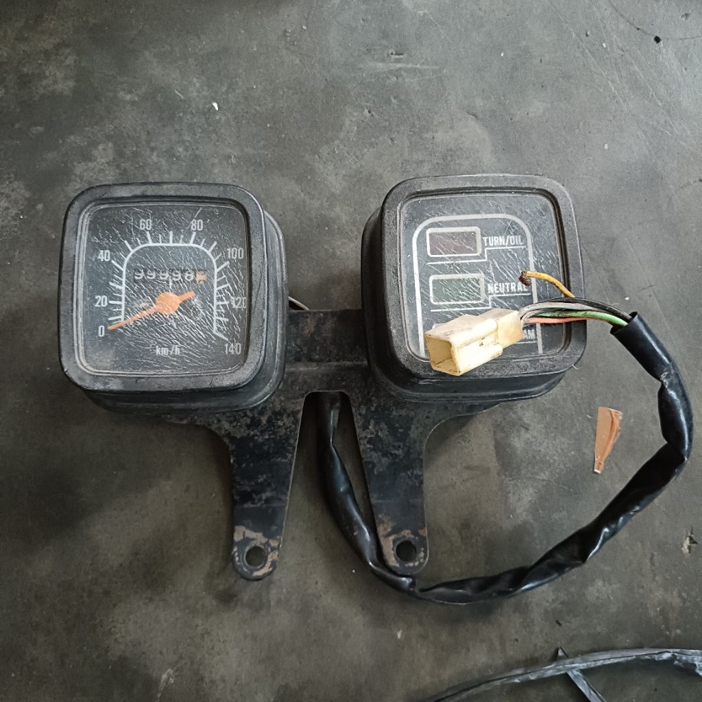 Spido spedo spidometer speedometer assy kilometer Suzuki TS 100 A100 econos a 100 asli lepasan motor