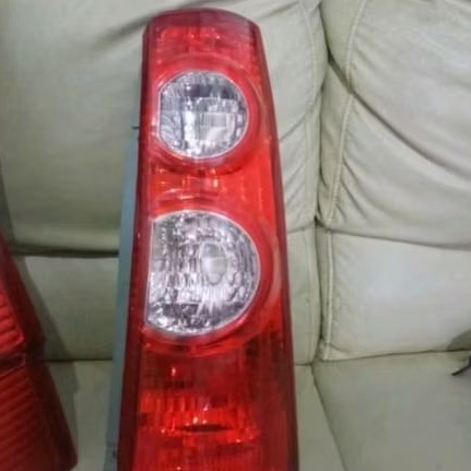 stoplamp lampu belakang Avanza 2010 original